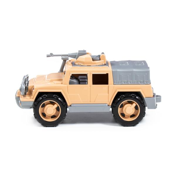 Jeep Defender mit Gewehr